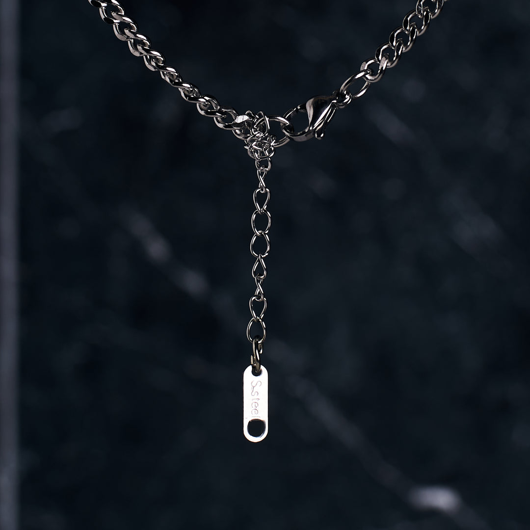 Contemporary Love Link Necklace