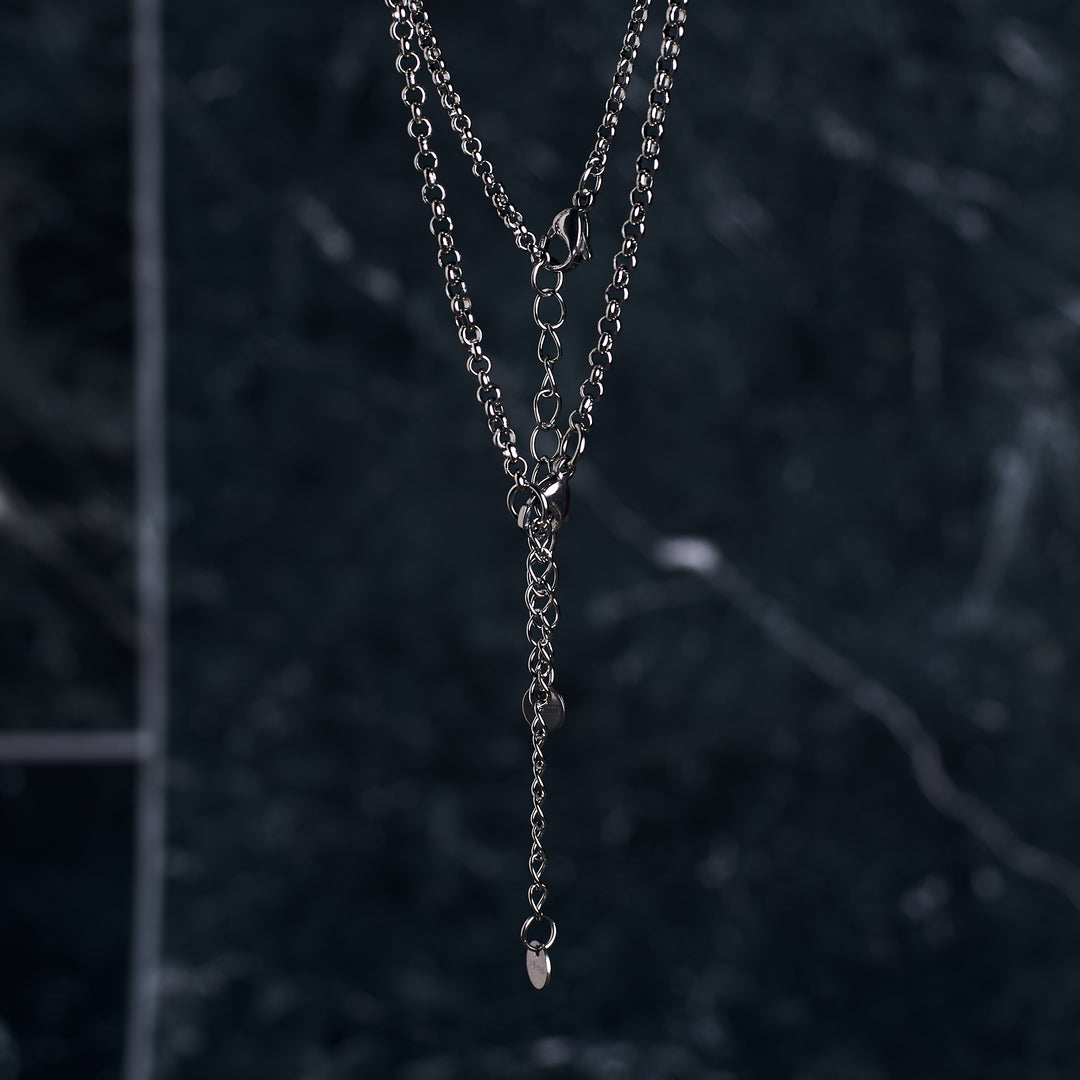 Monochromatic Marvel Silver Chain - Salty Accessories