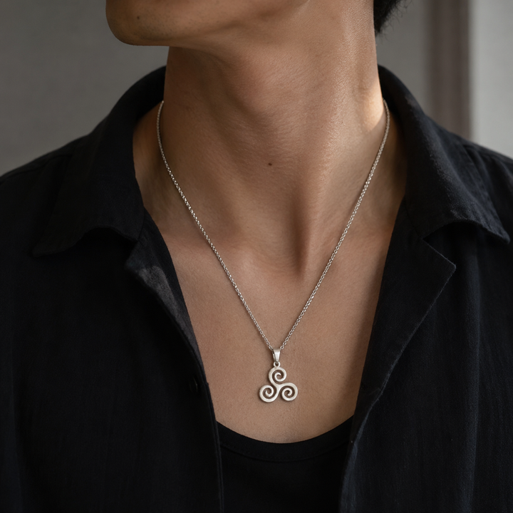 Curves in Harmony Necklace