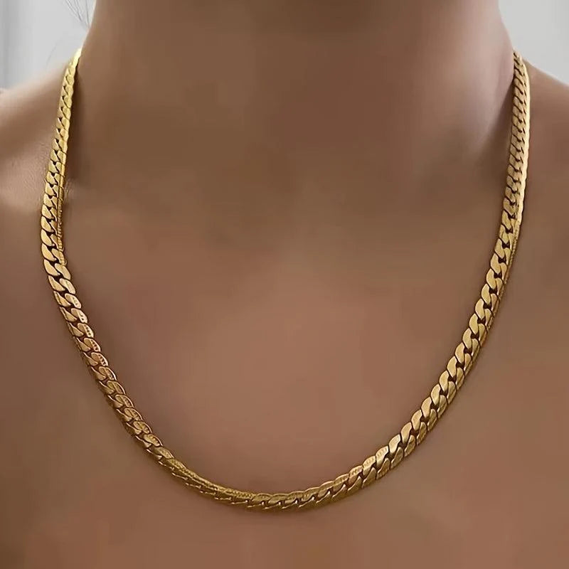 Golden Link Chain Necklace | Salty