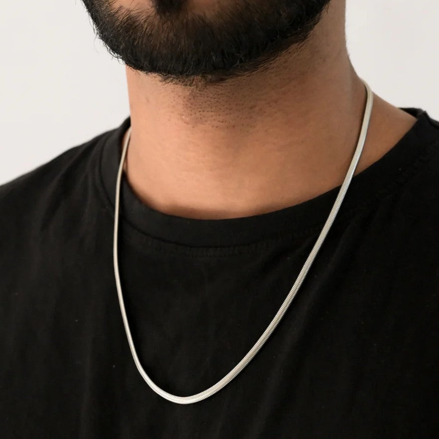 Minimalist Silver Glide Chain