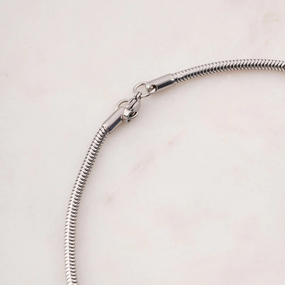 Minimalist Sterling Flow Chain