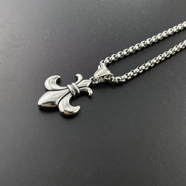Regal Crest Pendant Necklace