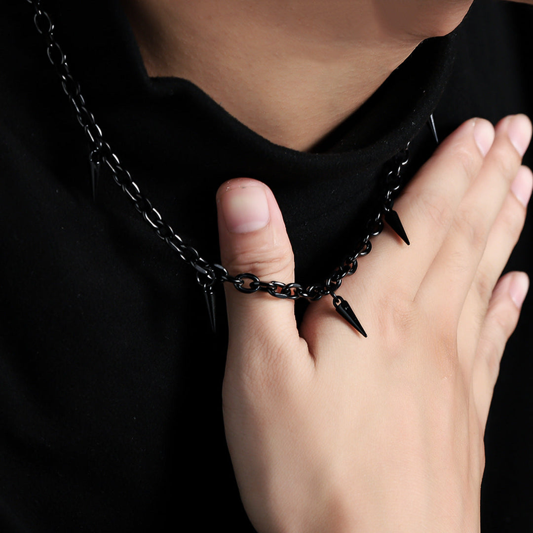 Rogue Spike Chain Necklace - Black | Salty