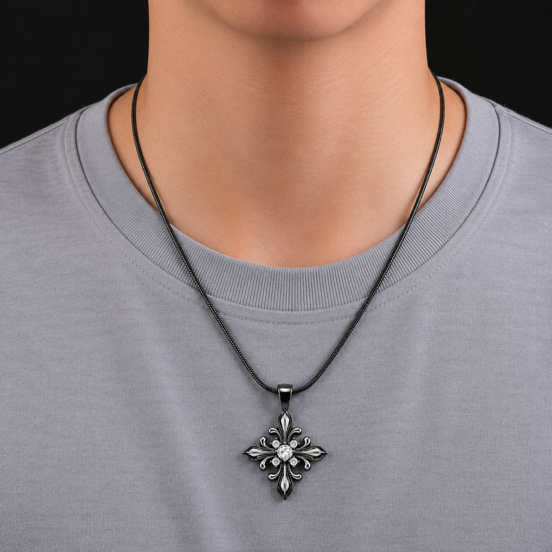 Zircon Warbler Necklace - Black | Salty