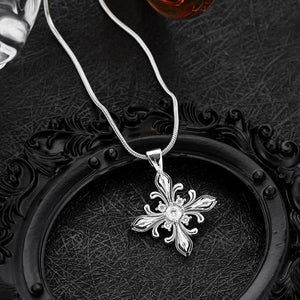 Zircon Warbler Necklace - Silver | Salty
