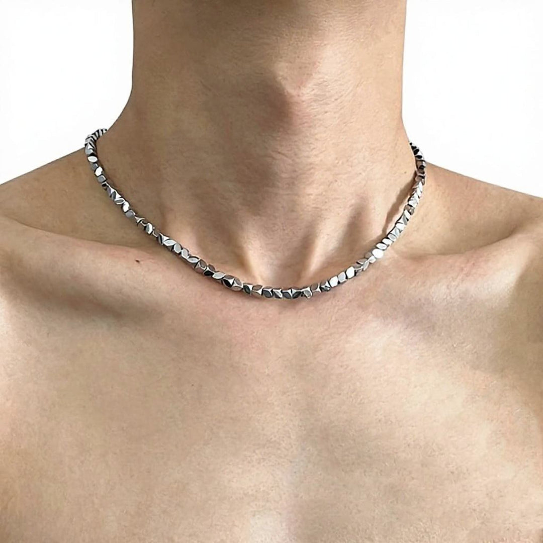 Titan Edge Bead Necklace - Silver | Salty