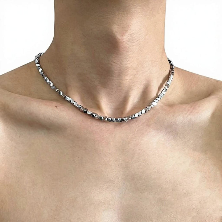 Titan Edge Bead Necklace - Silver | Salty