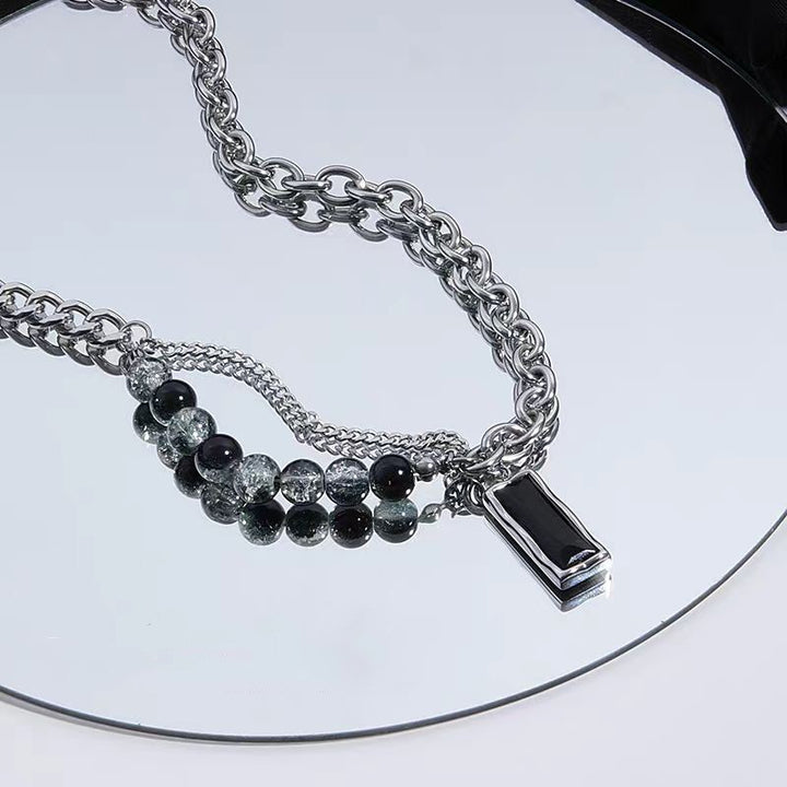 Vanta Pendant Necklace