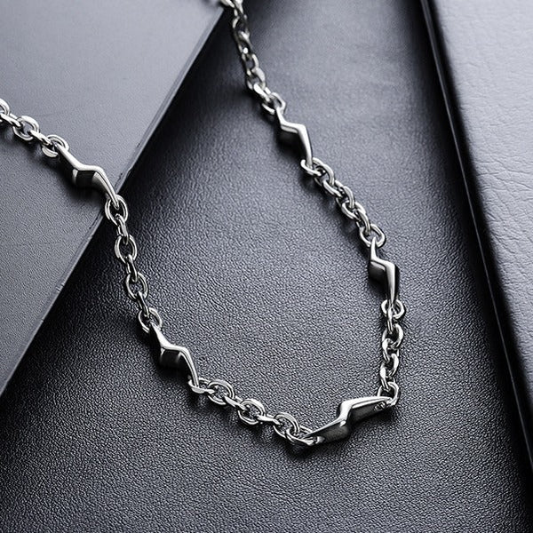 Arc Lightning Chain Necklace
