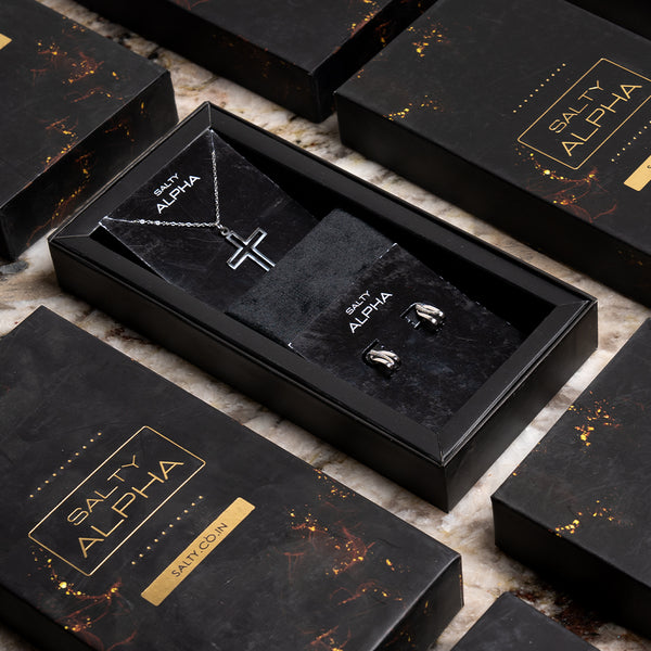 Minimal Cross Pendant Necklace with Lannister Studs Earrings Set