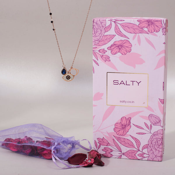 Queen's Gift Box