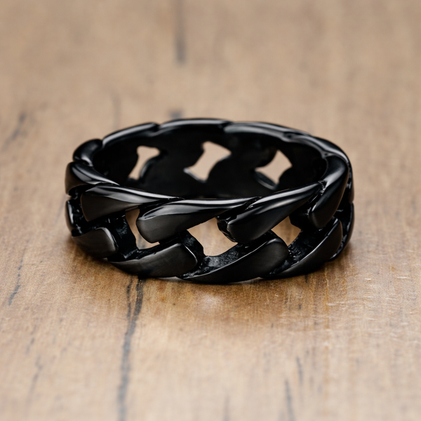 Fier Black Ring