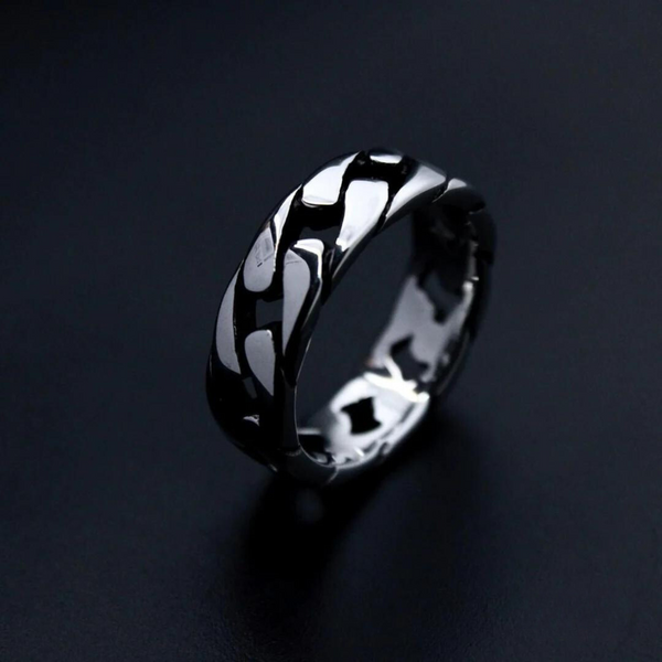 Fier Black Ring