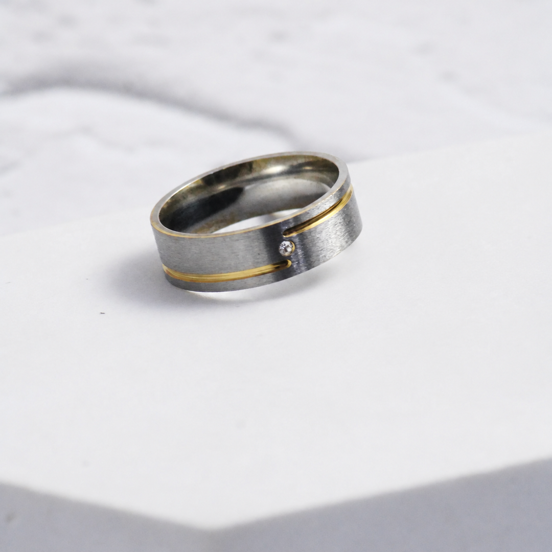 Zeus Ring