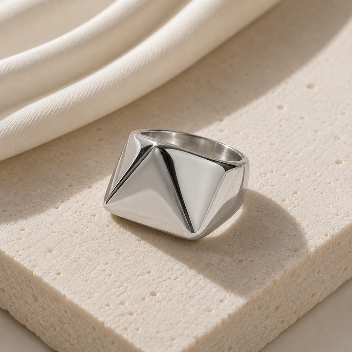 Vertex Signet Ring | Salty
