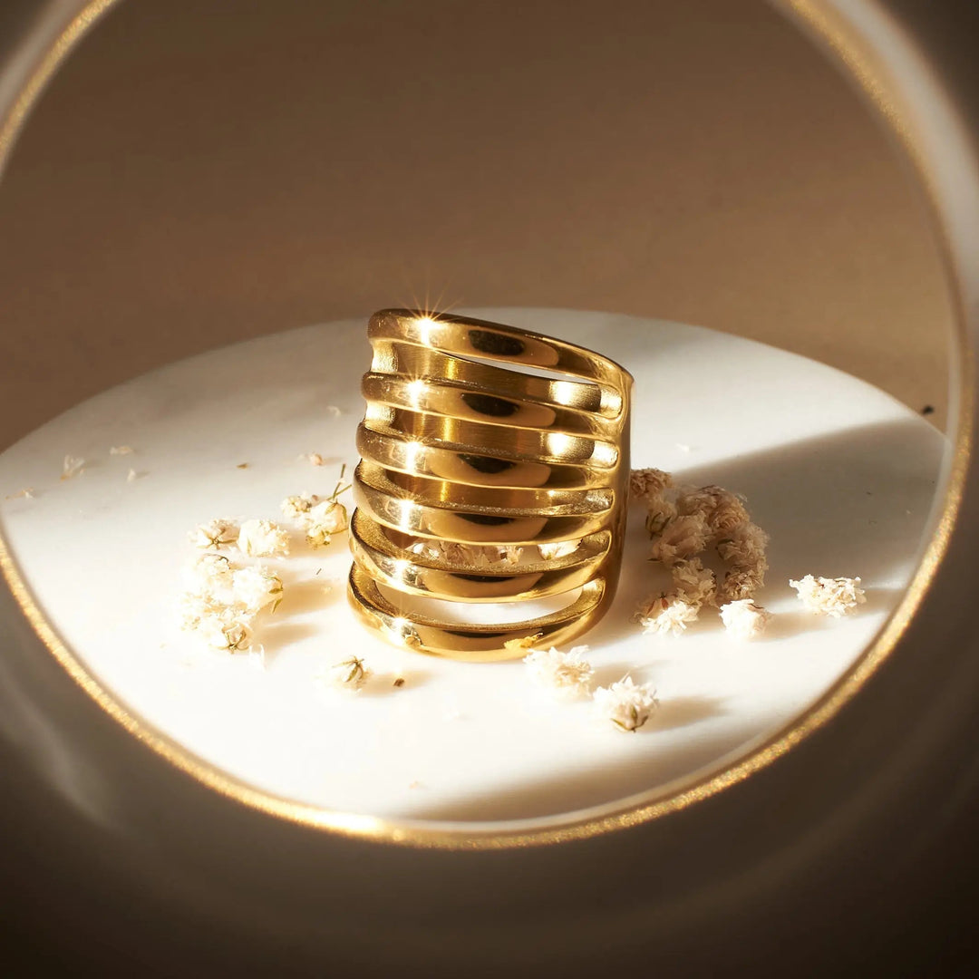 Majestic Monarch Ring | Salty