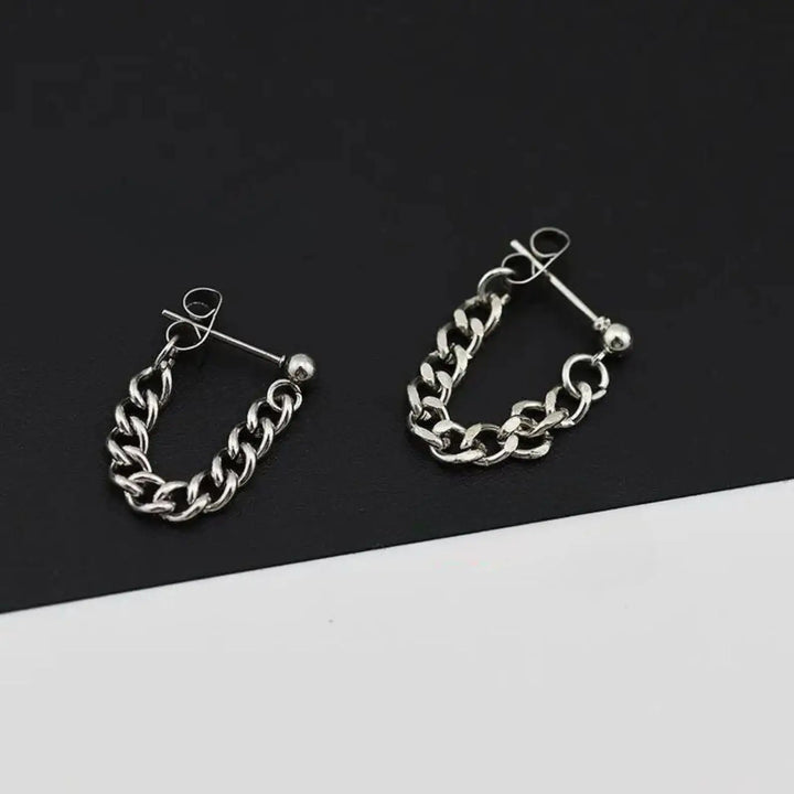 Meiko Chained Studs