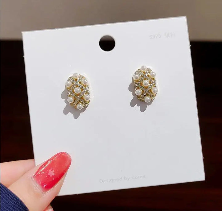 Mermaid Pearls Studs