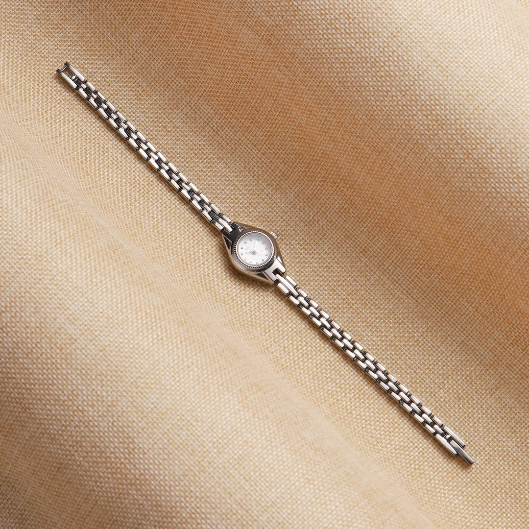 Micro Chic Silver Link Watch | Salty