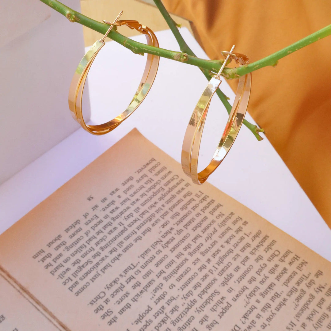 Mimalistic Golden Hoops - Salty Accessories