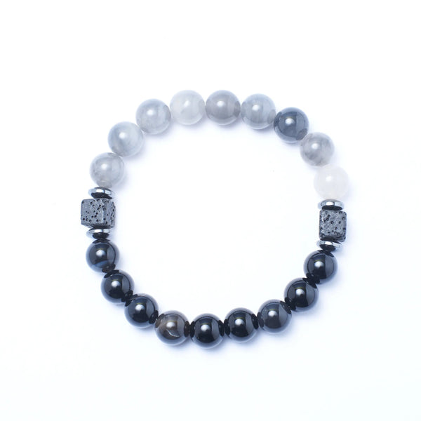 Minimal Pyramid Onyx Beaded Bracelet