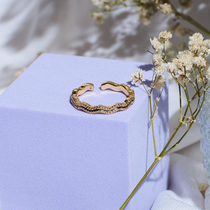 Minimal Black Gold Band - Salty Accessories