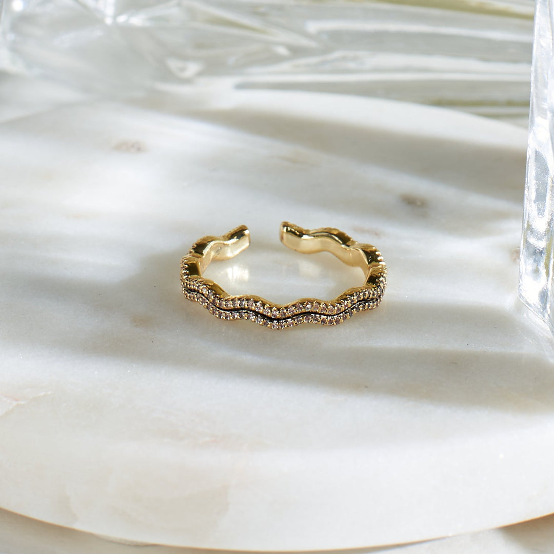 Minimal Black Gold Band - Salty Accessories