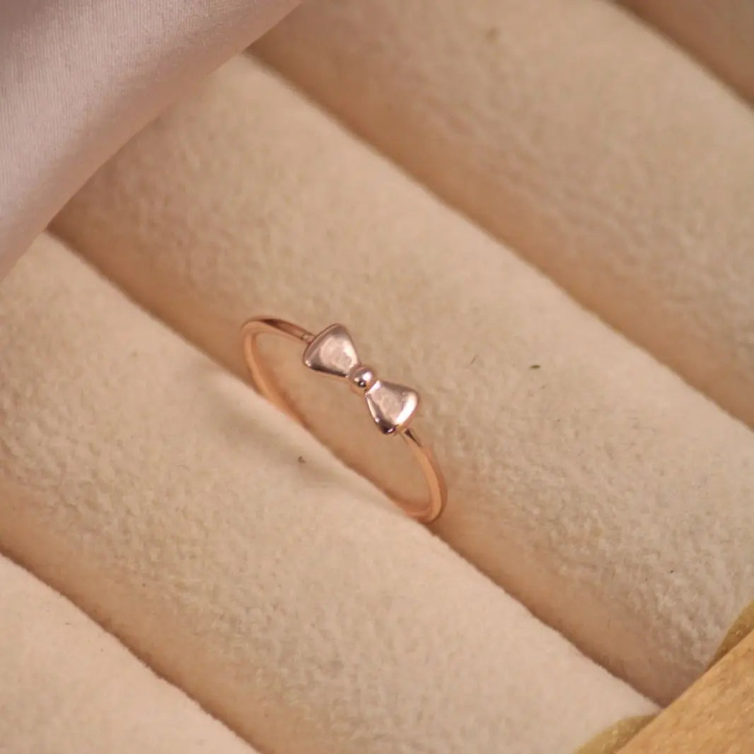 Minimalist Golden Bow Band - Salty Accessories