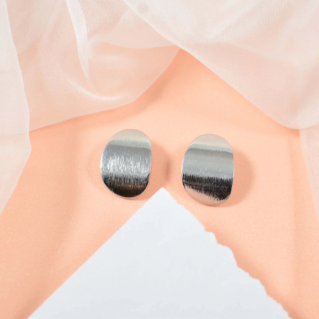 Minimalist Retro Style Matte Curved Stud Earrings - Salty Accessories