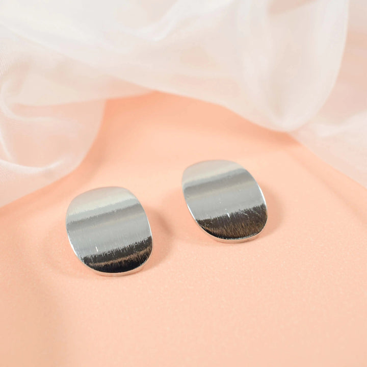 Minimalist Retro Style Matte Curved Stud Earrings - Salty Accessories