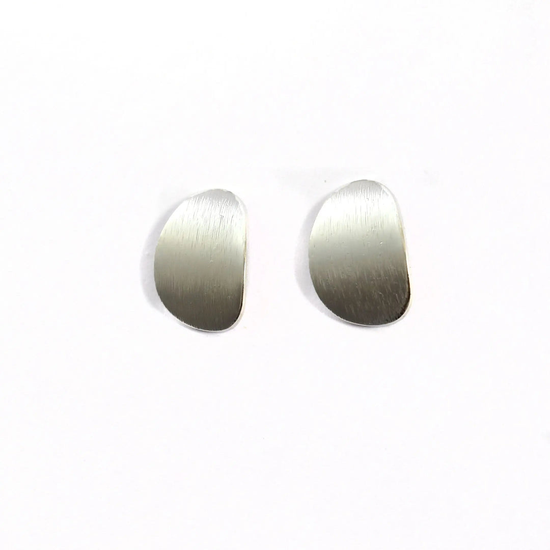 Minimalist Retro Style Matte Curved Stud Earrings - Salty Accessories