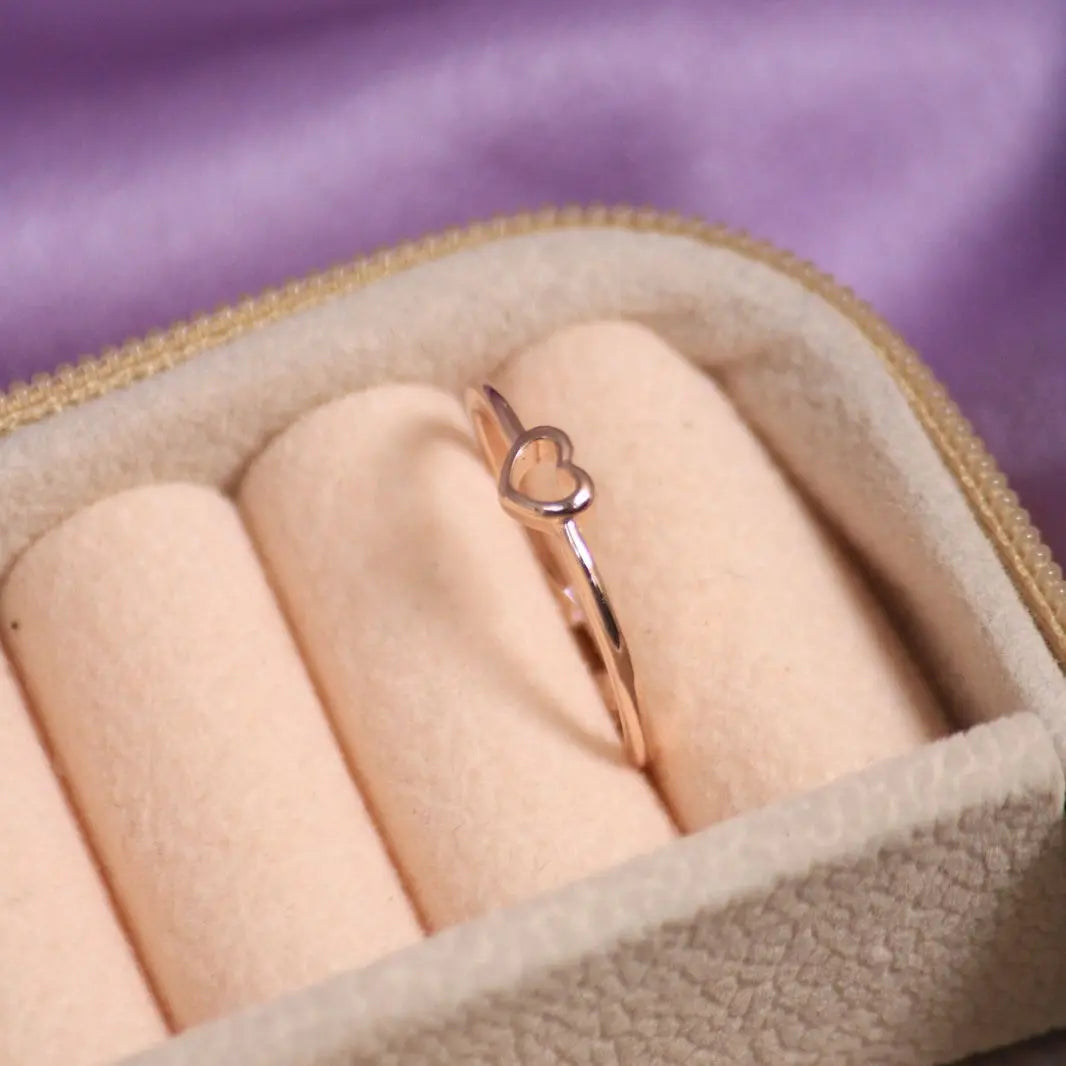 Minimalistic Love Band - Salty Accessories