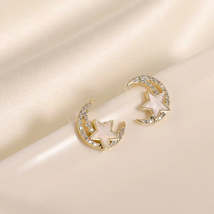 Moon and Star Stud Earrings - Salty Accessories