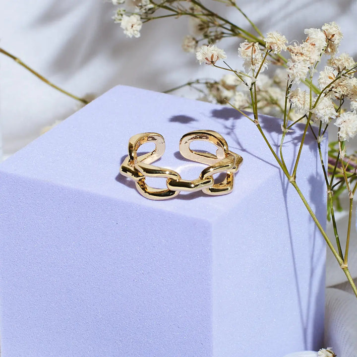 Moonlit Link Chain Ring | Salty