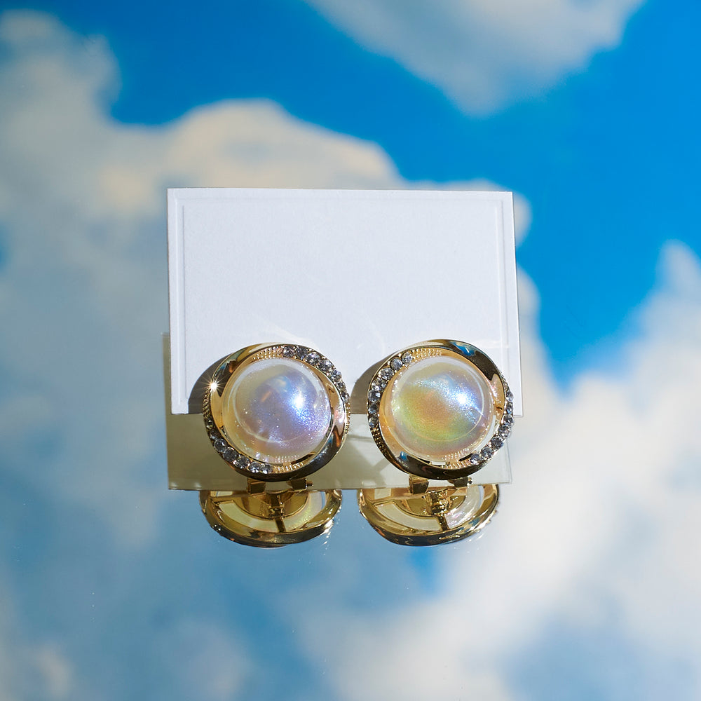 Mother of Pearl Chic Studs Salty