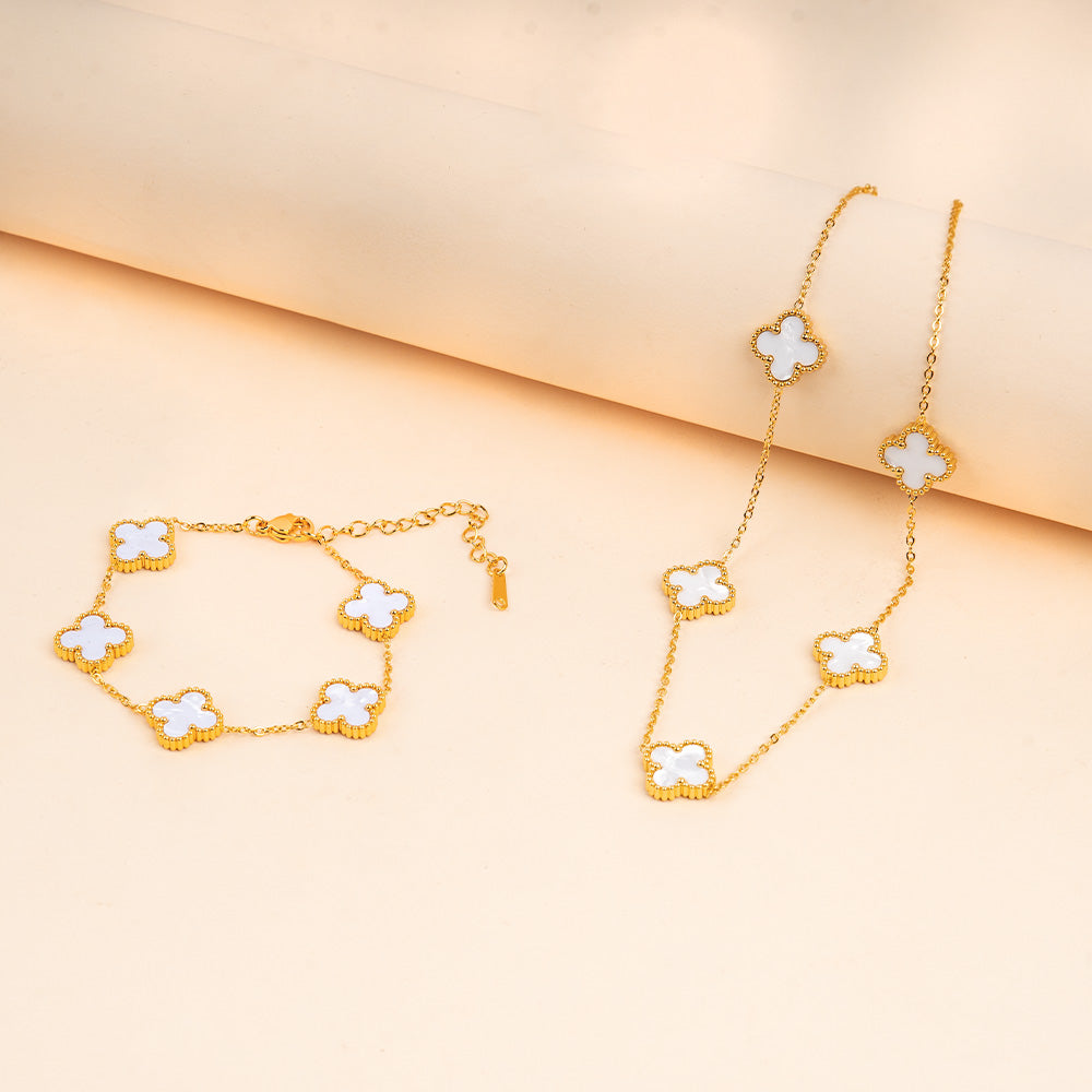 White Clover Jewellery Set