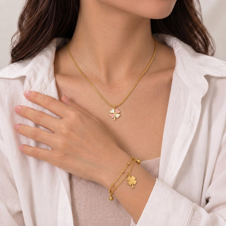 Doodle Hit Necklace And Bracelet Set