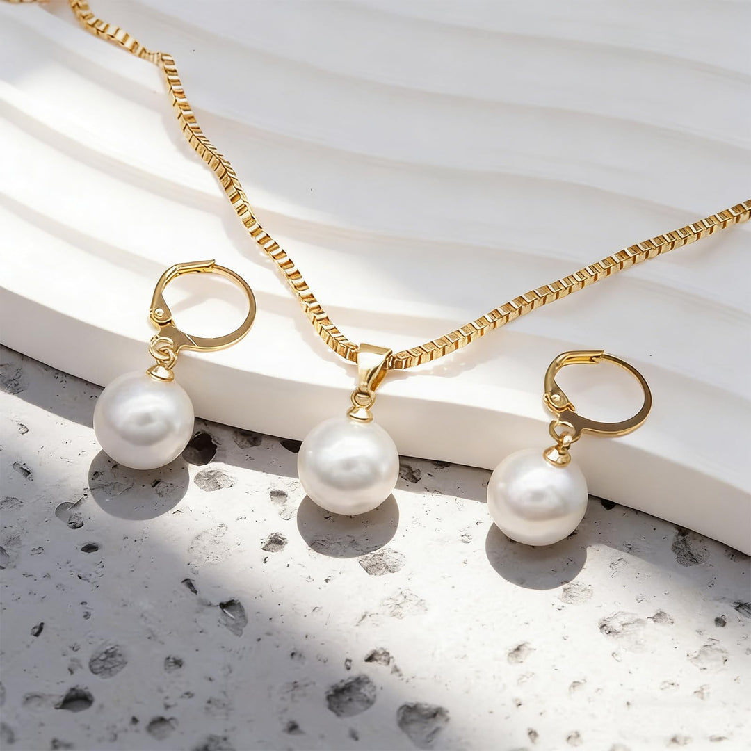 Pearl Reverie Necklace &amp; Earrings Set