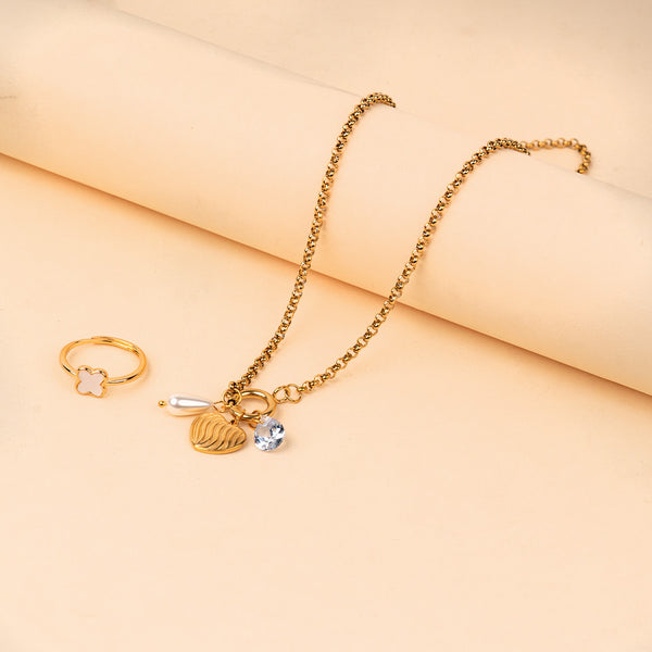Heartfelt Harmony with Clover Jewellery Set