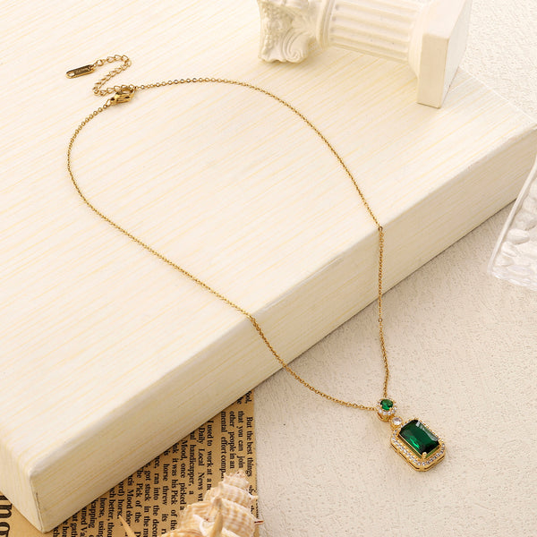 Elegance Studded Gem Necklace - Green