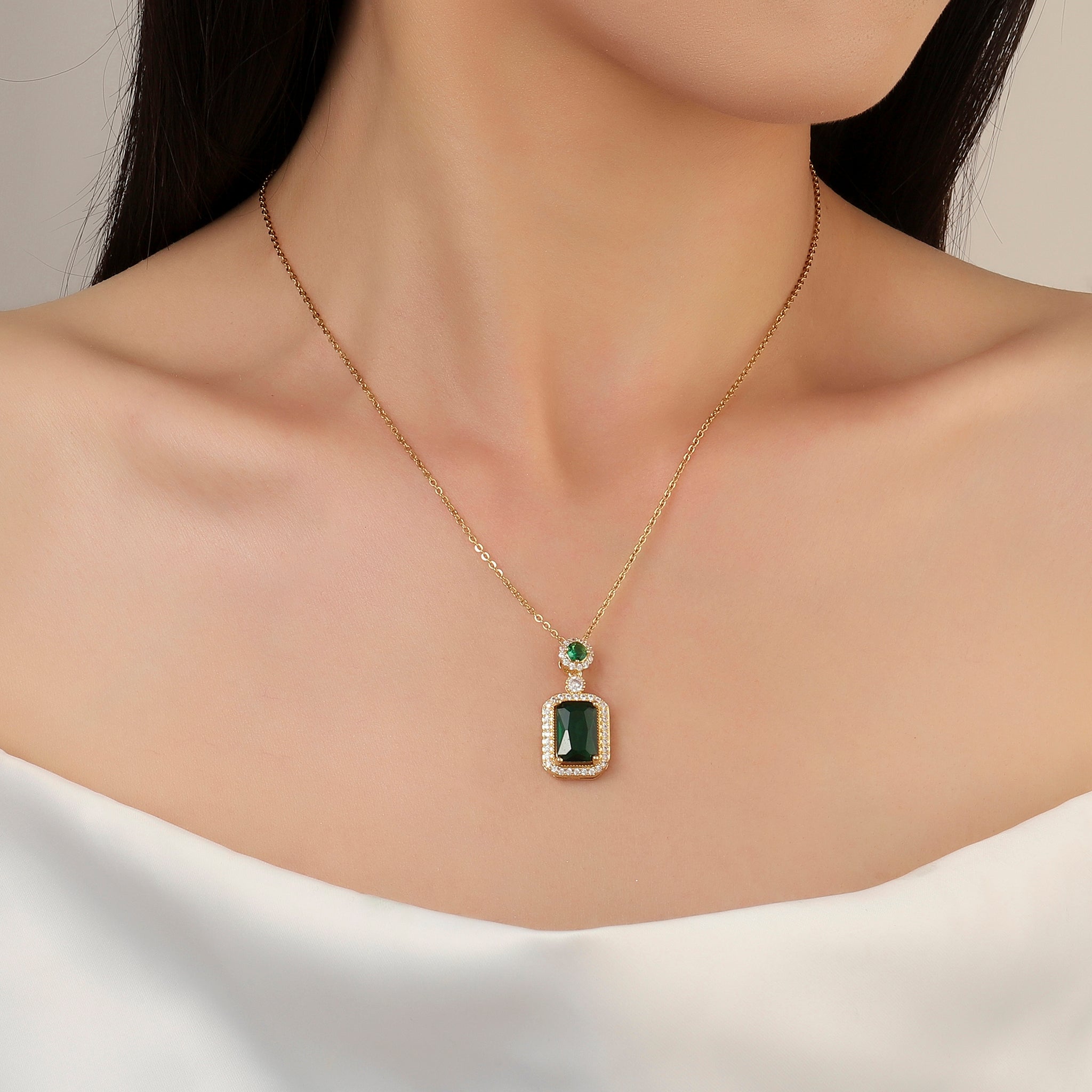 Elegance Studded Gem Necklace - Green