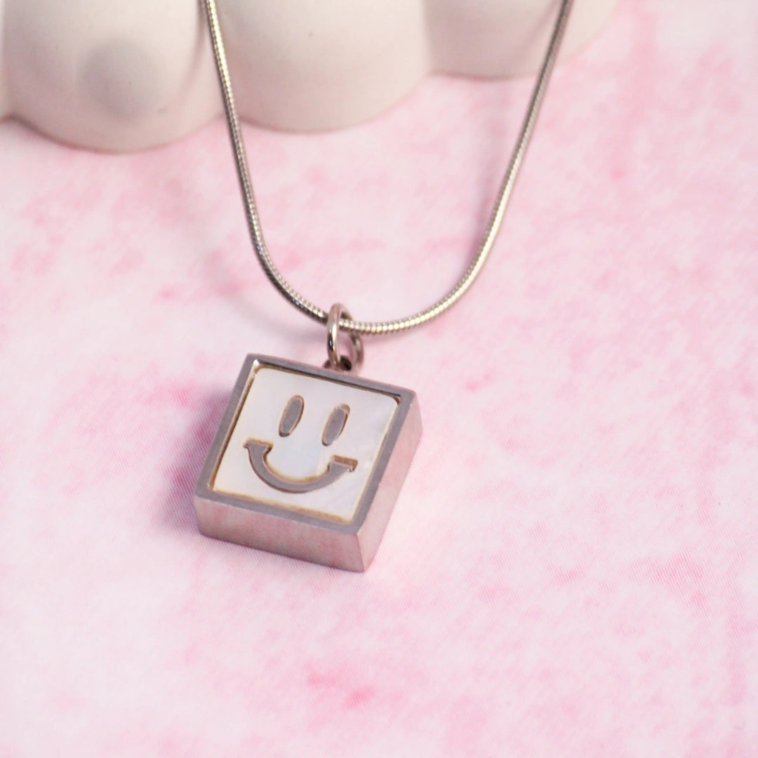 Stay Happy Silver Cool Necklace - Salty Accessories