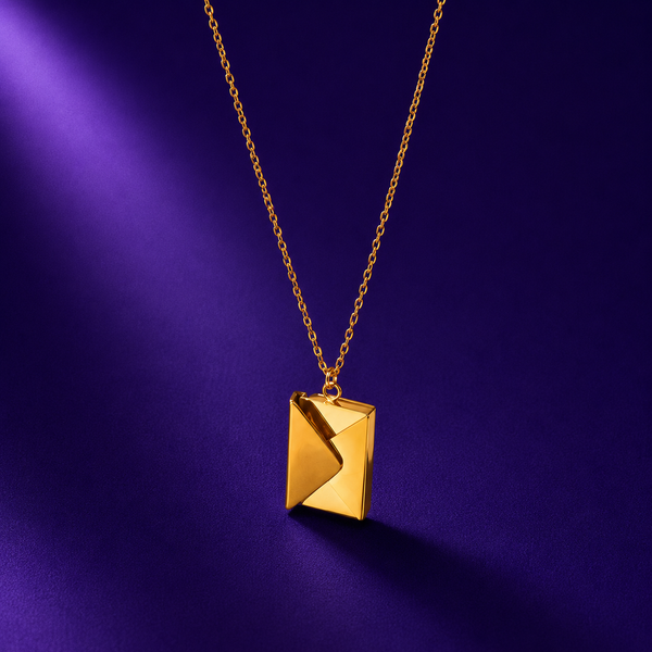 Love Letter Necklace - Gold