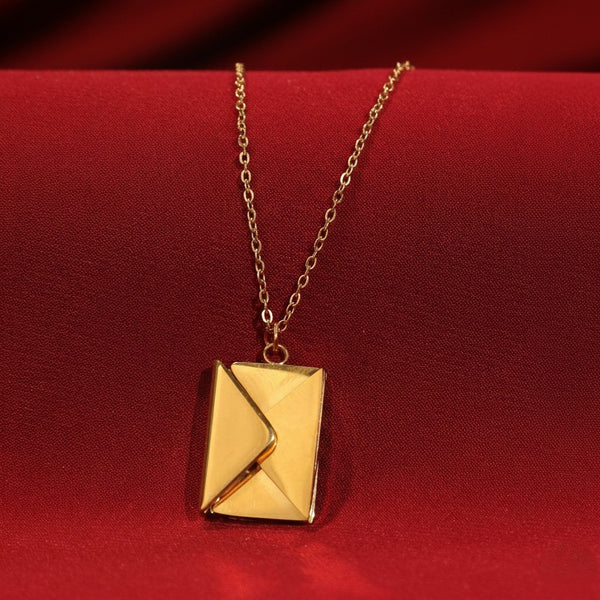 Love Letter Necklace - Gold