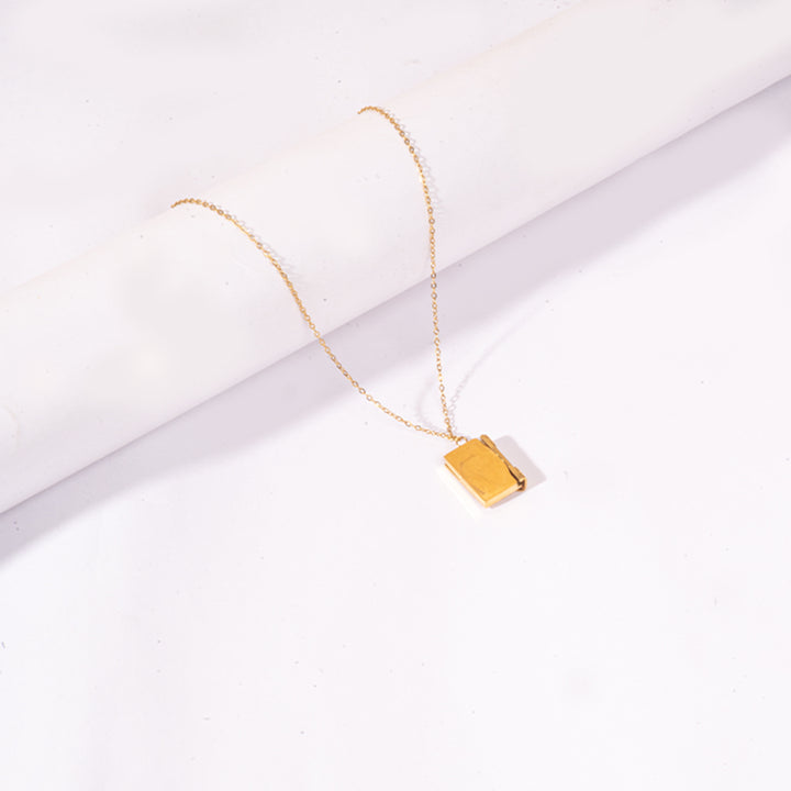 Love Letter Necklace - Gold