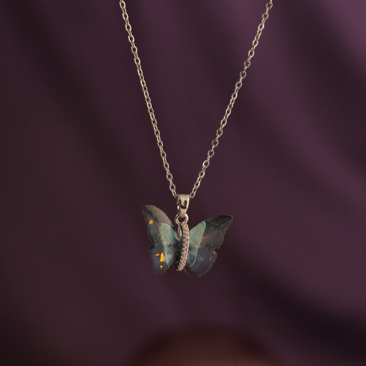 Vibrant Blue Silver Winged Beauty Necklace