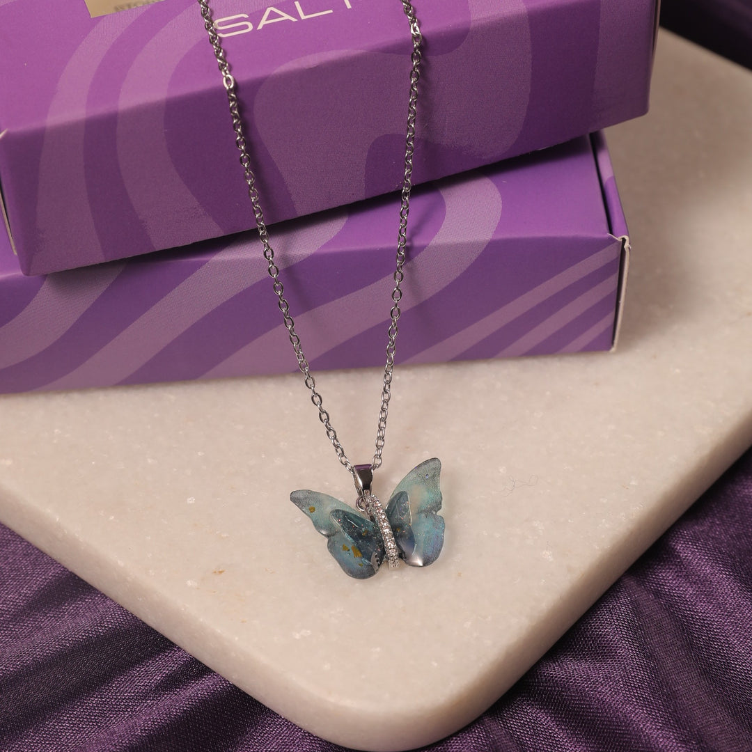 Vibrant Blue Silver Winged Beauty Necklace