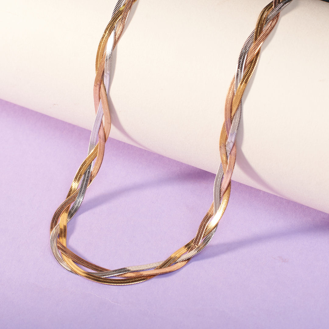 Effortless Glamour Trio Chain