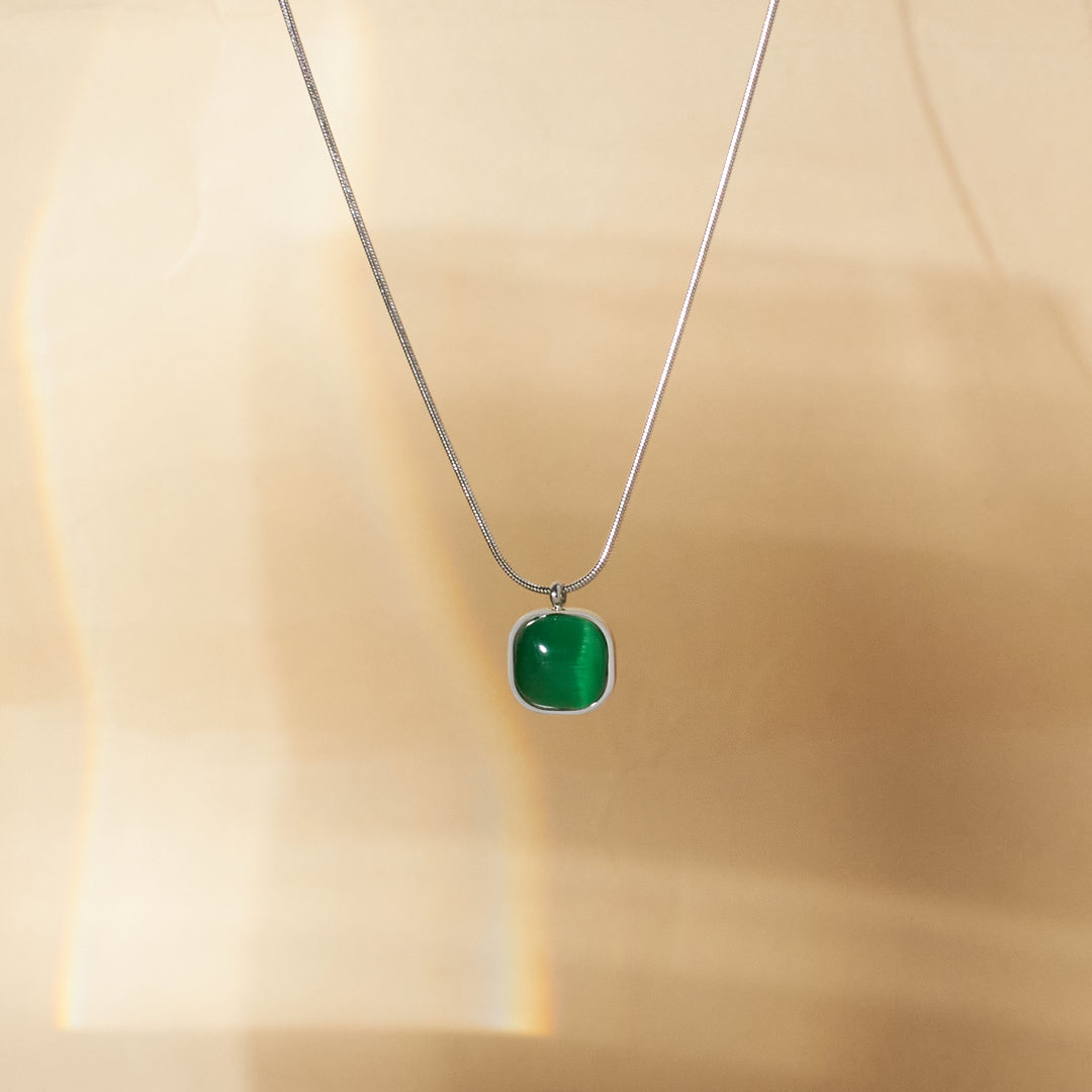 Enchanted Green Gem Silver Necklace - Salty Accessories